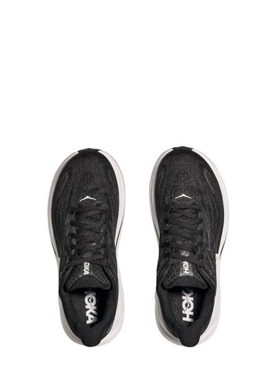 Hoka Clifton 10-trainers in zwart en wit