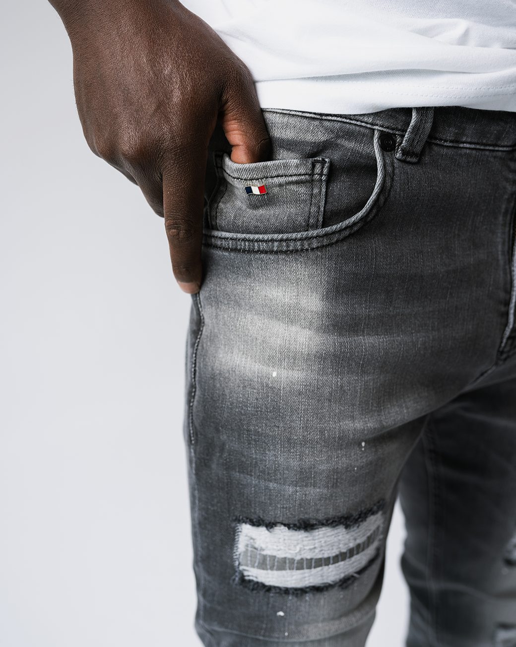 Magiri Douai gescheurde patch jeans in grijs