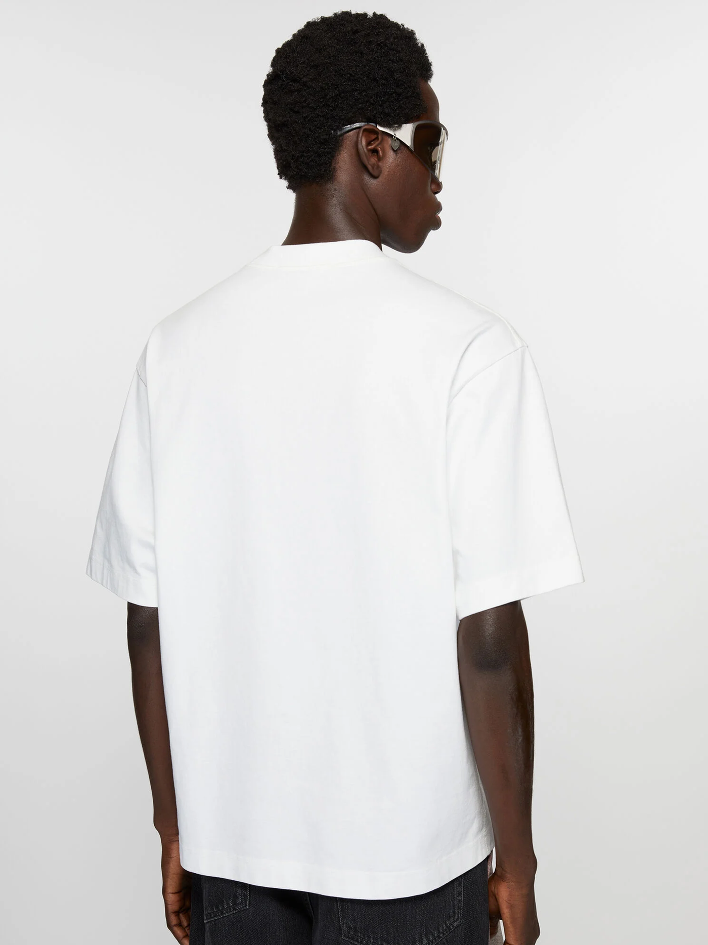Acne Studios Stamp Logo T-shirt in het wit