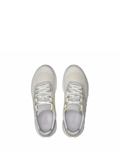 Over het gebruik van Cloudrift-trainers in White Frost