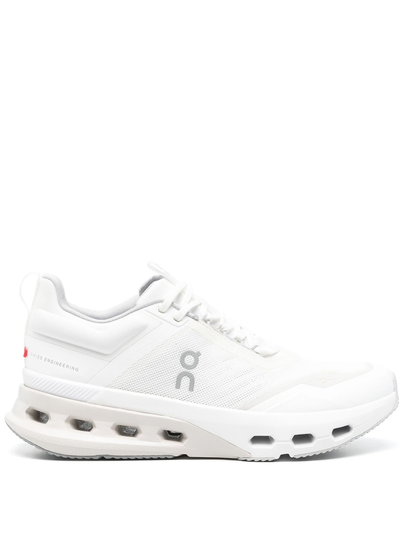 Over het hardlopen met CloudNova X-trainers in White Glacier