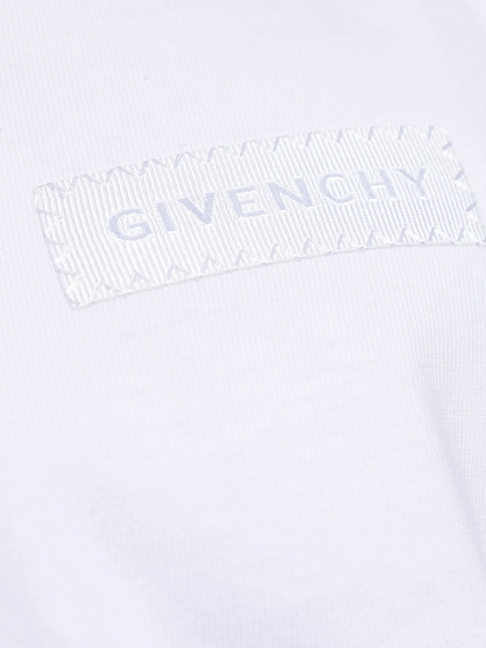 Givenchy Logo Patch T-shirt in het wit