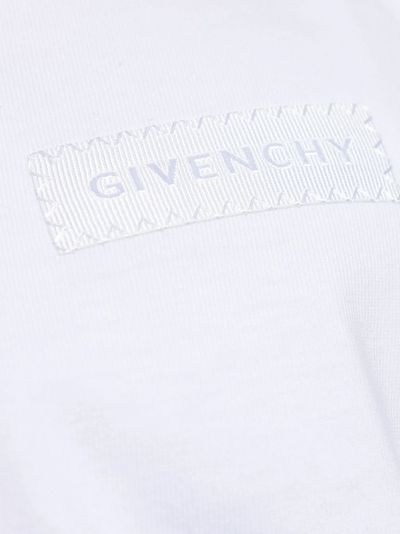 Givenchy Logo Patch T-shirt in het wit