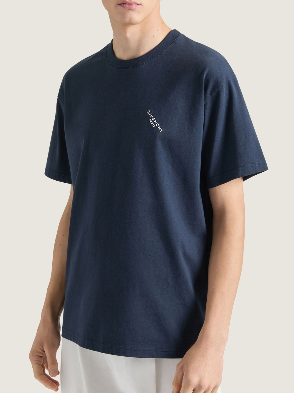 Givenchy Shadow Print T-shirt in marineblauw