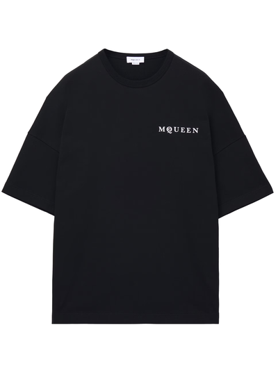 Alexander McQueen Oversized T-shirt met verticaal logo op de rug in zwart
